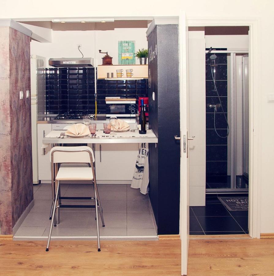 Trendy & Cozy Apartment At Heroes' Square 布达佩斯 外观 照片